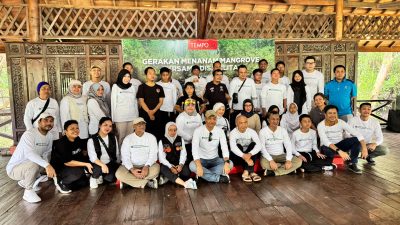 JAM-Intelijen Melakukan Penanaman 1000 Mangrove Dalam Rangka Hari Satu Juta Pohon dan Lingkungan Hidup Indonesia