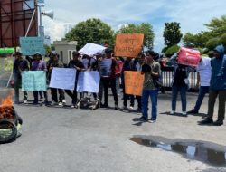 Jurnalis Maluku Utara Gelar Aksi, Tuntut Kasatpol PP Kota Ternate Dicopot