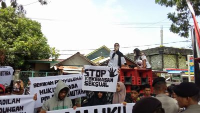 Demonstrasi di Polda Maluku Utara: Tuntut Keadilan untuk Korban Kekerasan Seksual