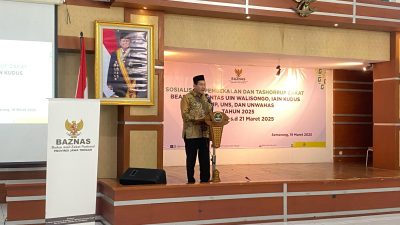 BAZNAS Jateng Salurkan Beasiswa untuk Mahasiswa IAIN Kudus, Dukung Pendidikan Berkualitas