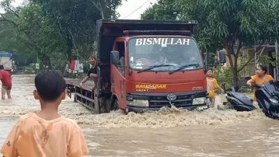 Banjir di Grobogan, Jalan Penghubung ke Pati dan Kudus Lumpuh