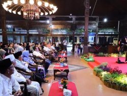 Bupati Kudus Resmikan Rumah Layak Huni dan Berikan Santunan Anak Yatim