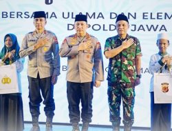 Kapolri Hadiri Bakti Sosial dan Safari Ramadan di Jawa Barat