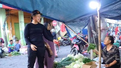 Bupati Kudus Tinjau Pasar Bitingan Jelang Tradisi Kupatan 2025