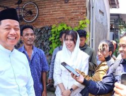 Talud Sungai Mulai Terkikis, Bupati Kudus Tinjau Lokasi di Bawah Jembatan 