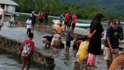 Banjir Parah di Desa Kabau Pantai: Warga dalam Kewaspadaan
