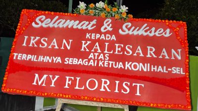 Nurdiana Umar, Perempuan Tangguh Halsel Bangun Usaha Karangan Bunga Perdana