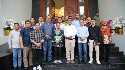 Pertemuan Bupati Bassam Kasuba dan menteri pertanian RI Realisasi Misi Agromaritim