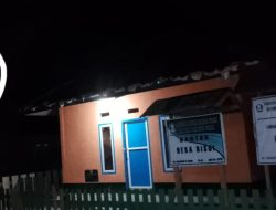 Kades Bisui Mangkir Sebulan, Abaikan Edaran Bupati dan Tak Hormati Bendera Negara. Masyarakat Desak Copot Jabatan