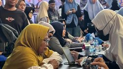 Ribuan Warga Kota Ternate Serbu, Sekretariat DPW NasDem Ikuti Pemeriksaan Kesehatan Gratis