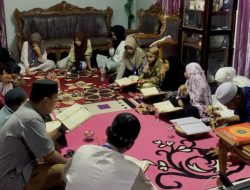 Mahasiswa KKSD UMMU Kolaborasi dengan TPQ Desa Were, Latih Anak-Anak Kuasai Tilawah Al-Qur’an