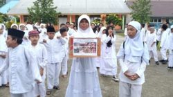 Siswa SDN 250 Halsel Galang Dana untuk Korban Banjir Bandang Sumatra