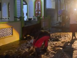 Tarawih Pertama Terhenti di Rendam Banjir, Masyarakat Tafraka Desak Evaluasi Total Proyek Embung