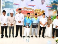 Kuota Terpangkas, Bupati Bassam Lepas 2 Jemaah Haji Halsel Berangkat ke Tanah Suci