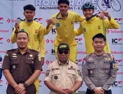 Bupati Halut Serahkan Medali Race Criterium Porprov V Malut, Atlet Kota Ternate Raih Tiga Posisi Teratas