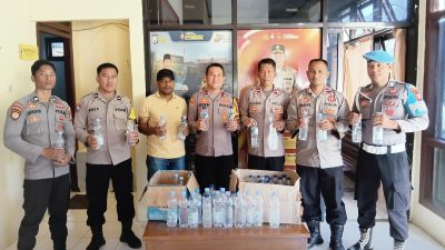 Polsek Bacan Timur Sita 60 Botol Cap Tikus dalam Razia di Desa Babang