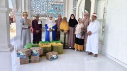Program Jumat Berkah Hasby Yusuf Hadirkan Kebahagiaan, Ratusan Jamaah Terima Paket Makanan