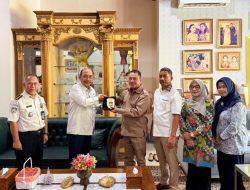 Victor Manurung Temui Ketua DPRD Malut, Fokus Gedung Kanwil Imigrasi hingga Timpora