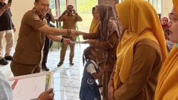 99 Warga Maba Tengah Terima Insentif, Sekda Haltim Tegaskan Perkuat Kesehatan Ibu dan Anak