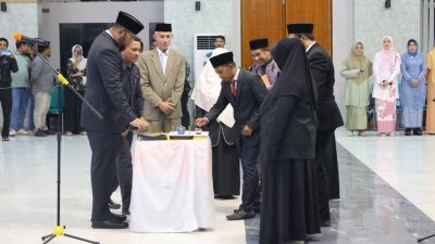 Bassam Lantik 10 Pimpinan OPD, Rotasi Besar Pejabat Halmahera Selatan Dijadwalkan Usai 17 Agustus