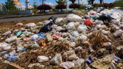 Menjelang HUT ke-81 RI, Sampah Menumpuk di Pusat Kota Daruba