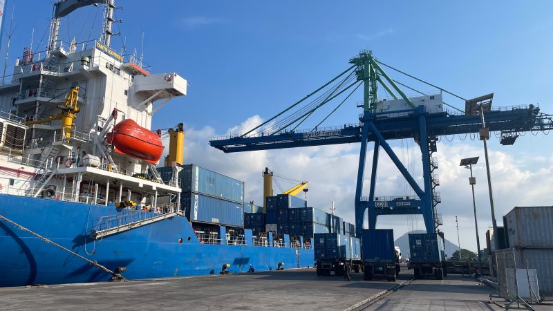 Pelabuhan Ahmat Yani Kota Ternate. (10/09/26). Dok. Agis