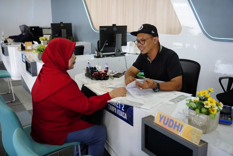 Masyarakat datang mengurus permasalahan tanah atau PERANTARAN di kantor ATR/BPN Banyumas. (12/09/26). DOK. LS/JR
