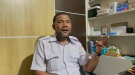 Wakil Ketua Koperasi TKBM, Irvan M. Saleh, saat di temui wartawan di ruang kerja. (14/09/26). Dok. Agis