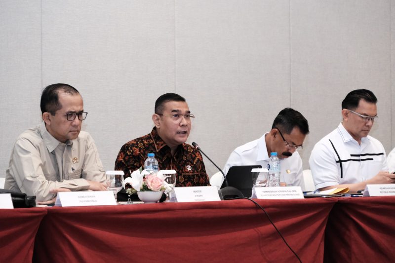 Wakil Menteri ATR/Wakil Kepala BPN, Ossy Dermawan, saat membuka Konsinyering Penyusunan dan Pembahasan RUU tentang Pengaturan Reforma Agraria, di Jakarta. Senin (14/09/2026). Dok. GE/FA