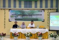 Kegiatan Dibuka Oleh Sekda Haltim Ricky, Terkait Mendorong Penyempurnaan atau Reviu Dokumen RP3KP Yang Disampaikan Kepala Dinas Perkim Haltim Muliastuti, dalam FGD bersama Akademisi Universitas Hasanuddin. (16/09/26). Dok. M. Dzarik. 