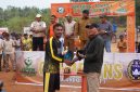 Foto Bupati Halmahera Selatan Hasan Ali Bassam Kasuba saat menutup Turnamen Pemuda Cup I 2026 di Desa Kukupang. Selasa (29/09/26). Dok. Ian