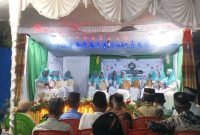 Ibu-ibu Majelis Tauro ici saat tampil dengan Lagu Qasida dan Alat musik. (09/09/26). Dok. Ijul