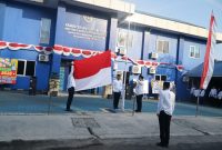 Kantor Kesyahbandaraan dan Otoritas Pelabuhan (KSOP) Kelas II Ternate, Provinsi Maluku Utara, menggelar upacara memperingati Harhubnas) 2026 di halaman Kantor KSOP Kelas II Ternate, kawasan Pelabuhan Ahmad Yani, Kota Ternate yang hadir KSOP Kelas II Ternate serta PT Pelindo Regional 4 Ternate, Polairud Polda Maluku Utara, Polsek Ahmad Yani, PT Pelni, dan mitra kerja sektor perhubungan lainnya.Kamis (17/9/2026).Dok. Agis