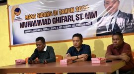 Anggota DPRD Kota Ternate dari Partai NasDem, Muhammad Ghifari Bopeng, saat melaksanakan reses di Kelurahan Fitu. Rabu (16/9/2026). Dok. Arif
