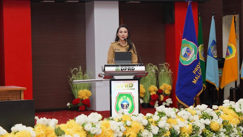 Pidato Gubernur Sherly Tjoanda dan Penyampaian KUA-PPAS 2027 berlangsung di Ruang Sidang DPRD Provinsi Maluku Utara. Selasa (22/09/26). Dok. Humas ADPIM