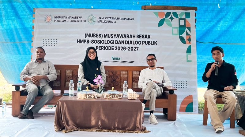 Kegiatan Musyawarah Besar (Mubes) XI dan dialog publik HMPS Sosiologi UMMU di Kampus B UMMU, Ternate, Senin (26/10/2026). Dok. Istimewa.
