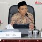 Foto Ketua KPU Halsel Tabrid S. Thalib, di Aula Husni Kamil Manik, Kantor KPU Halsel. Kamis (01/10/26). Dok. Istimewah