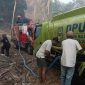 Foto mobil tengki PUPR Provinsi di lokasi Karhutla di Gusale-Kaiyasa. Kamis, (01/10/26). Dok. Istimewah
