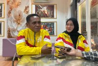 Foto LO Tim Pemenang Ardian Idham, Bongso Hi, Arahman Saat di temui Awak media di Kantor Redaksi Malut TV. Senin malam (5/10/2026). Dok. Agis.
