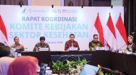 Kepala BPOM RI Prof. Taruna Ikrar bersama Menteri Kesehatan, Budi Gunadi Sadikin, Menteri/Kepala BKKBN Wihaji, wakil Kepala BKKBN Ratu Ayu Isyana Bagoes Oka, serta pimpinan lembaga terkait melaksanakan Rapat Koordinasi Komite Kebijakan Sektor Kesehatan (KKSK) Triwulan III Tahun 2026 di Ballroom Novotel Bogor Golf Resort and Convention Center. Selasa, (6/10/2026). Dok. Istimewa. 