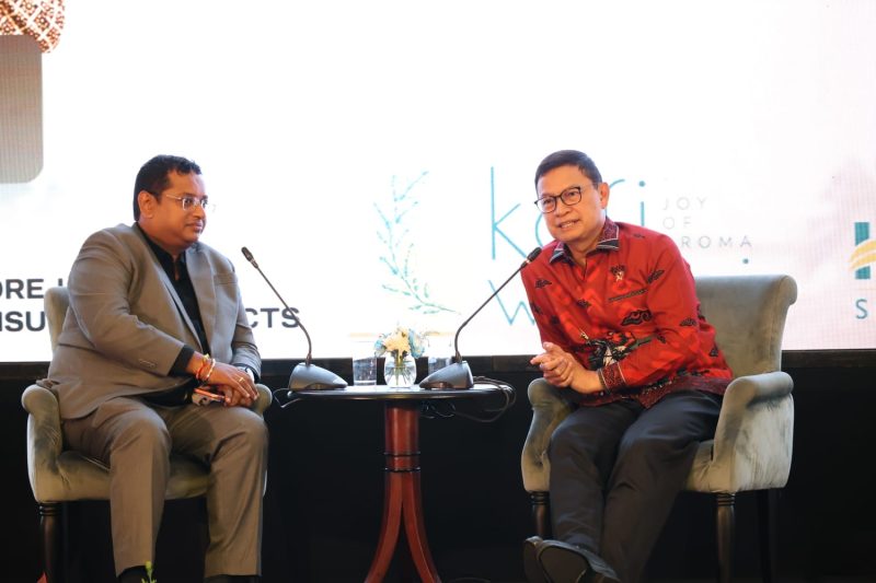 Kepala Badan Pengawas Obat dan Makanan (BPOM) RI Prof. dr. Taruna Ikrar, M.Biomed, Ph.D., dalam forum eksklusif India Indonesia Chamber of Commerce (IndCham) bertajuk Indonesia’s Regulatory Direction for Pharmaceuticals, Food & Healthcare, di Hotel Ritz Carlton, Mega Kuningan. Rabu (14/10/26). Dok. Istimewa. 