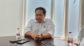 Kasat Reskrim Polres Ternate, IPTU Arif Budi Aji, saat di temui awak media di ruang kerja. Senin, (19/10/26). Dok. Agis. 