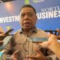 Bupati Halmahera Utara, Piet Hein Babua, saat menghadiri North Moluccas Investment Business Forum 2026 yang berlangsung di Hotel Sahid Bela, Kota Ternate, Maluku Utara,  dan di temui wartawan. Kamis (29/10/26). Dok. Agis. 