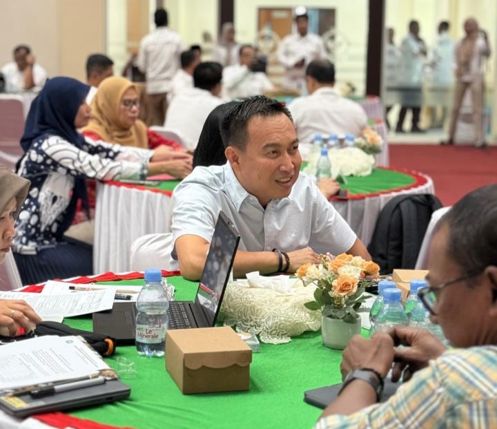 Sekretaris Daerah (Sekda) Kabupaten Halmahera Timur, Ricky Chairul Richfat. Selasa, (27/10/26). Dok. Istimewa. 