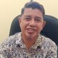 Foto Kepala Seksi Penagihan Samsat Kota Ternate, Risal, SH, M.Si, saat di temui Ruang kerja, Kantor Samsat Kota Ternate. Kamis, (01/10/26). Dok. Agis. 