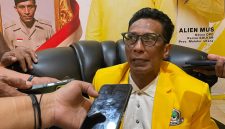 Makmur Gamgulu, Bakal calon ketua DPD II Partai Golkar Kota Ternate. Sabtu, (10/10/26). Dok. Agis.