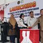 Kepala Kanwil Ditjenpas Maluku Utara, Bagus Kurniawan dan Ketua DPR Provinsi Maluku Utara, H. M. Iqbal Ruray, LPKA Kelas II Ternate meluncurkan inovasi Sistem Informasi Perpustakaan Literasi Terpadu Anak (ISI-PELITA). Kamis (15/10/26). Dok. Agis. 