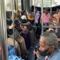 35 warga Kabupaten Haltim, Maluku Utara, yang siap mengikuti operasi katarak di Rumah Sakit Umum Daerah (RSUD) dr. H. Chasan Boesoirie. Jumat, (23/10/26). Dok. M. Dzarik. 