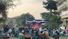 Suasana kegiatan Memperingati Hari Sumpah Pemuda di Kampus B FISIP UMMU, Ternate, yang di laksanak depan kampus B lantai satu, di Rabu (28/10/26). Dok. Dali Boi Mahasiswa UMMU Jurusan sosiologi.