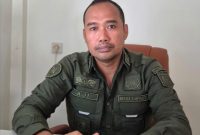 Kejaksaan Negeri (Kejari) Halmahera Timur, Kasi Intel Kejari Haltim, Aji Ibnu Rusyd, saat di temui rung kerja. Kamis, (29/10/26). Dok. M. Dzarik. 